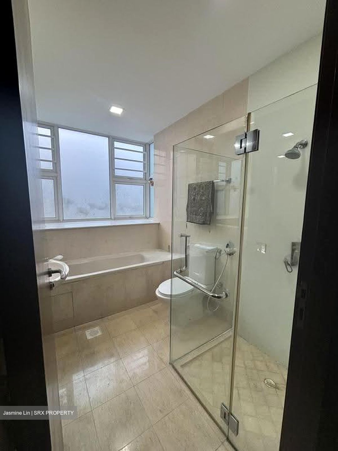 Sheares Ville (D10), Apartment #631126961